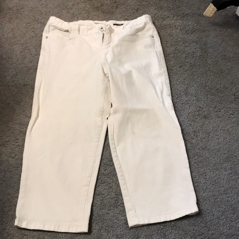 Women’s capris